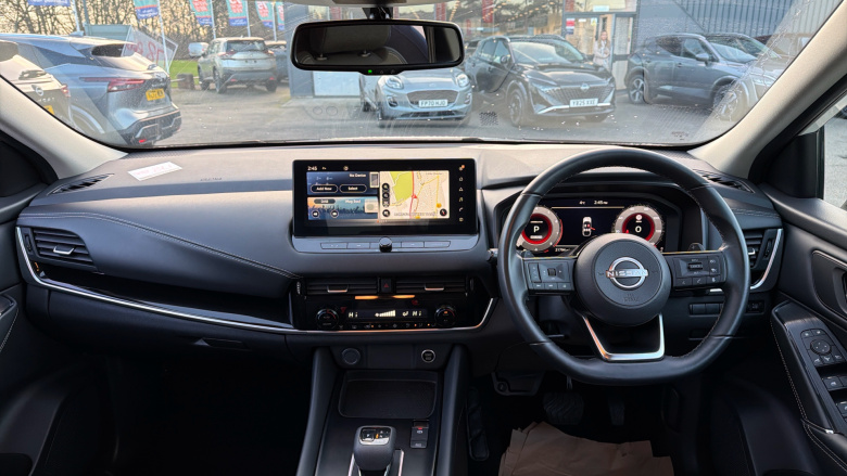 Nissan Qashqai 1.3 DiG-T MH 158 N-Connecta 5dr Xtronic Petrol Hatchback